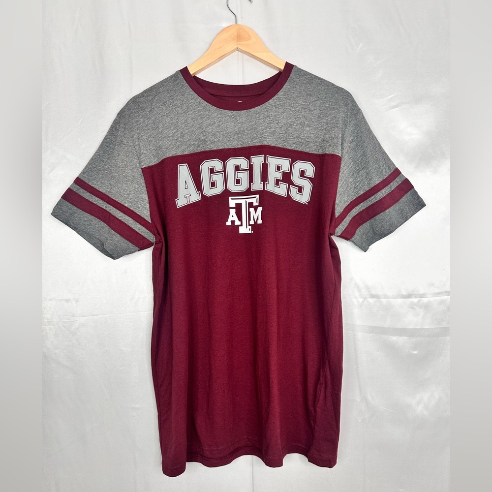 NWT Texas A&M Aggies‎ Maroon & Gray Graphic T-Shirt Size Large